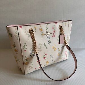 Floral Coach Marlie Tote - White with wildflowers never used